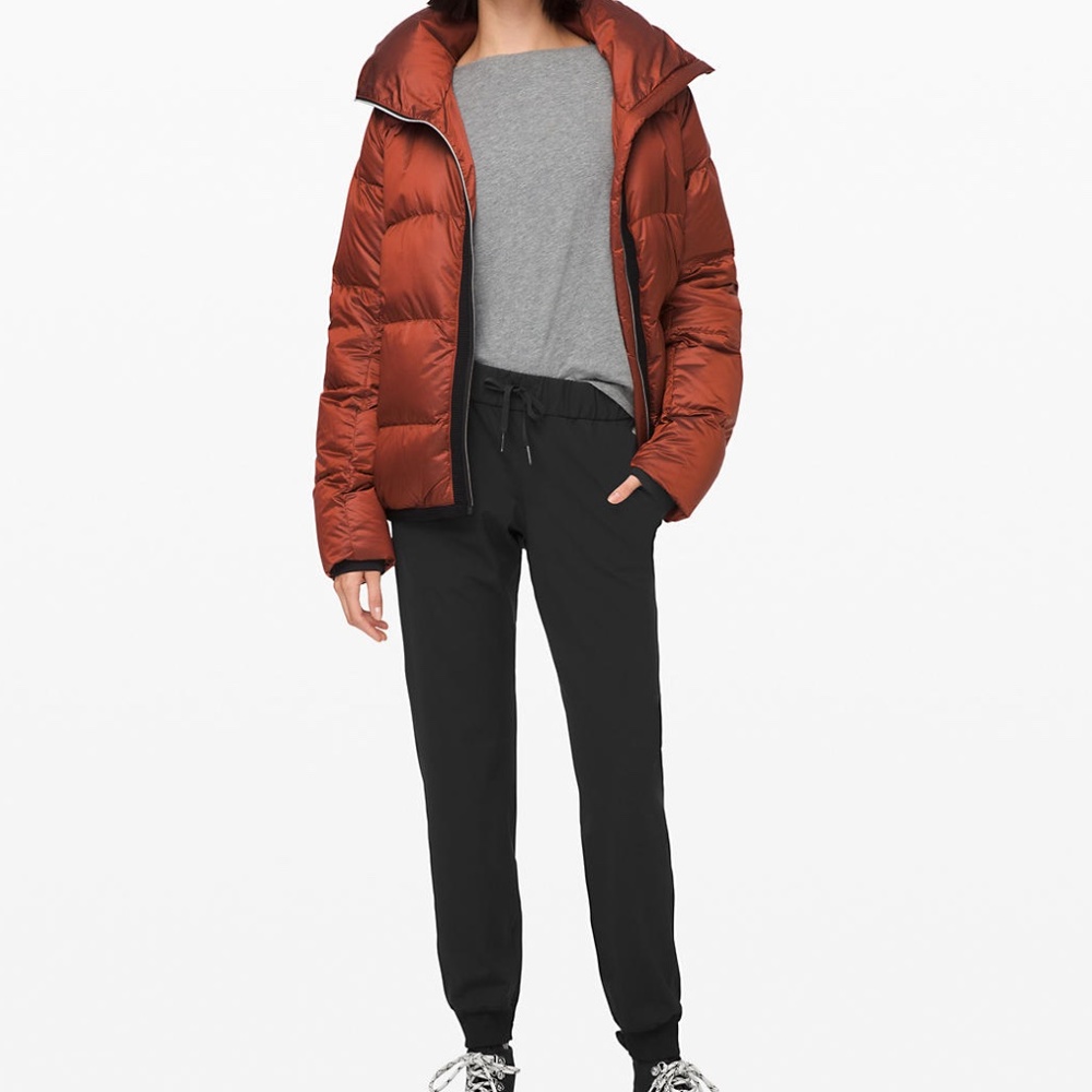 Lululemon On the Fly Jogger 28"